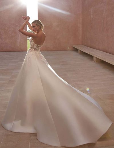 Pronovias - Collection 2025 - Juste un baiser